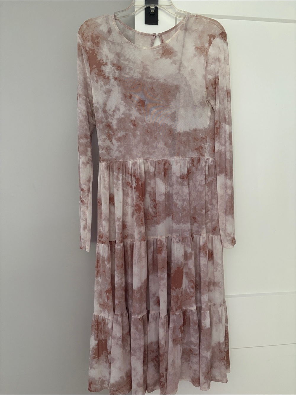 Long Sleeve Tiered Tie-Dye Midi Dress - Pink/Cream